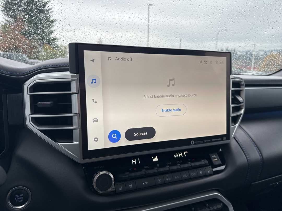 2024 Toyota Tundra Platinum - Image 20