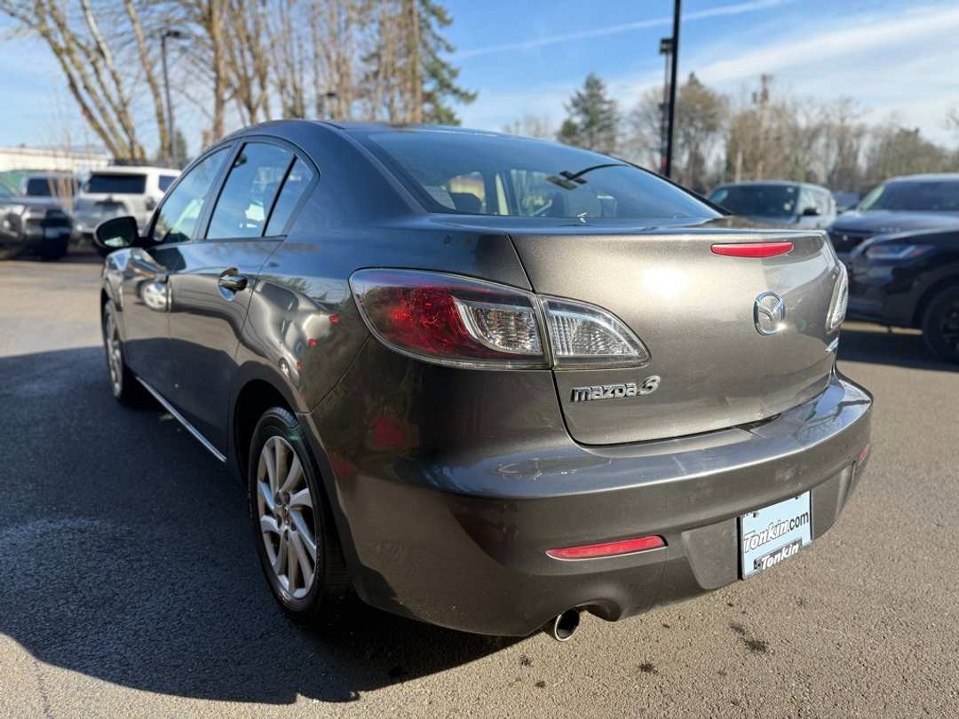 2012 MAZDA Mazda3 i Touring - Image 8