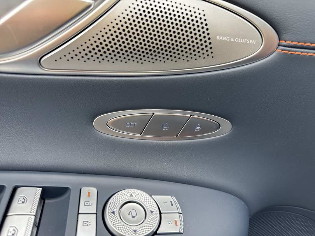 2026 Genesis Gv70 2.5T Sport Prestige - Image 18