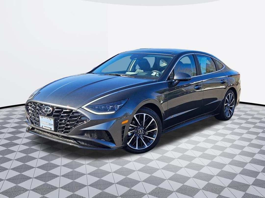 2022 Hyundai Sonata Limited - Image 2