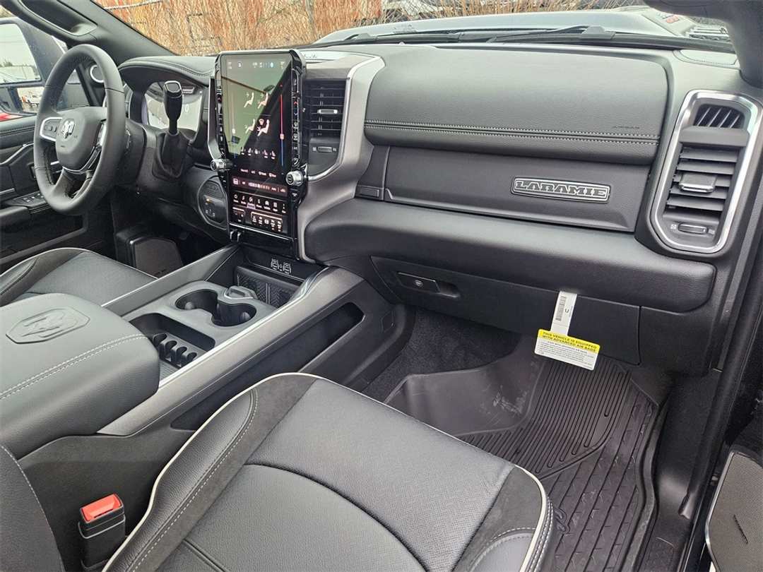 2026 Ram 3500 Laramie - Image 36
