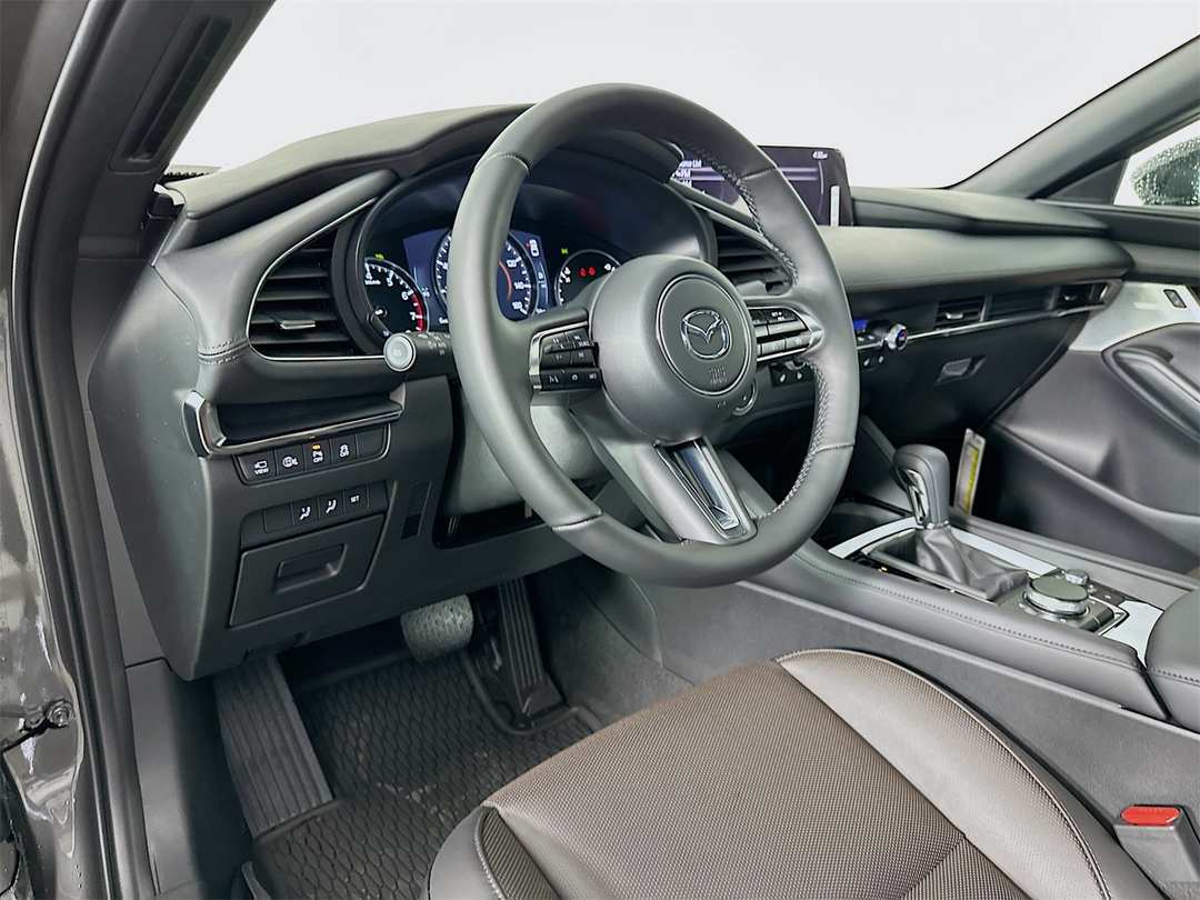 2026 MAZDA Mazda3 2.5 Turbo Premium Plus - Image 9