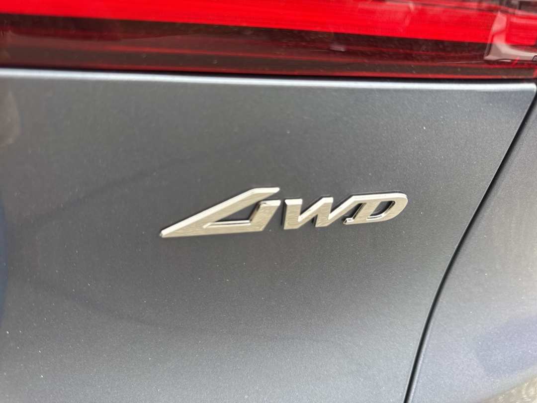 2026 Genesis Gv70 2.5T Sport Prestige - Image 11