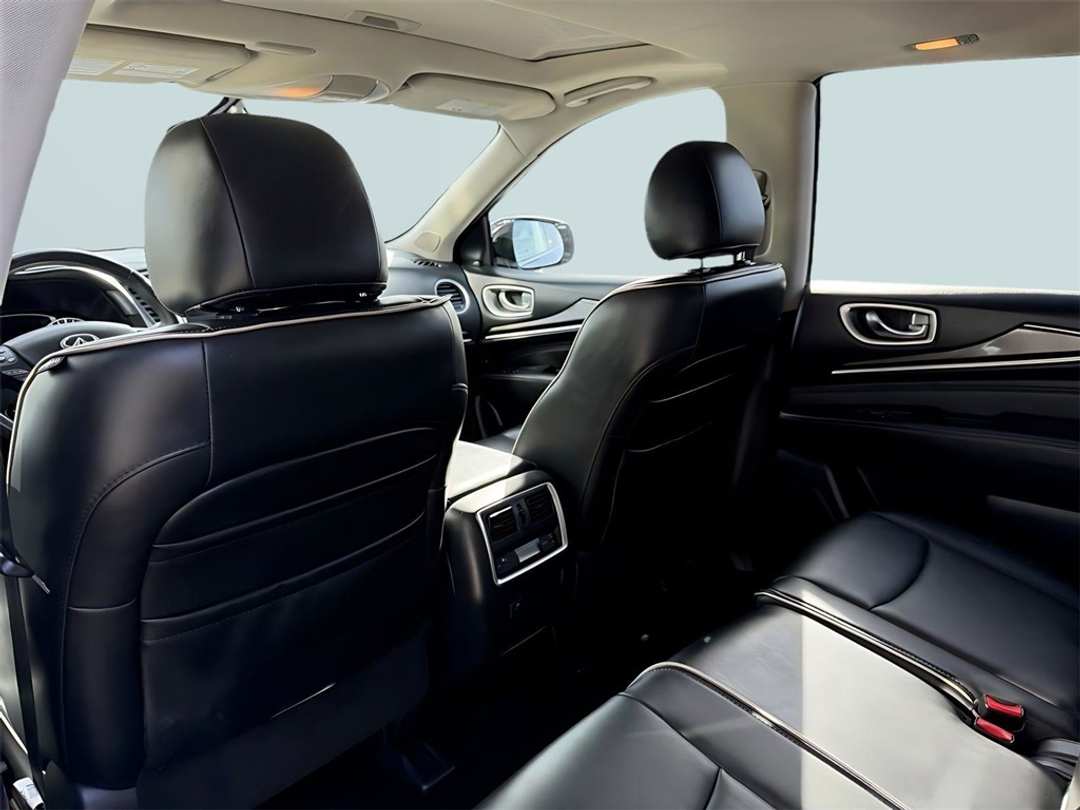 2019 INFINITI Qx60 LUXE - Image 32