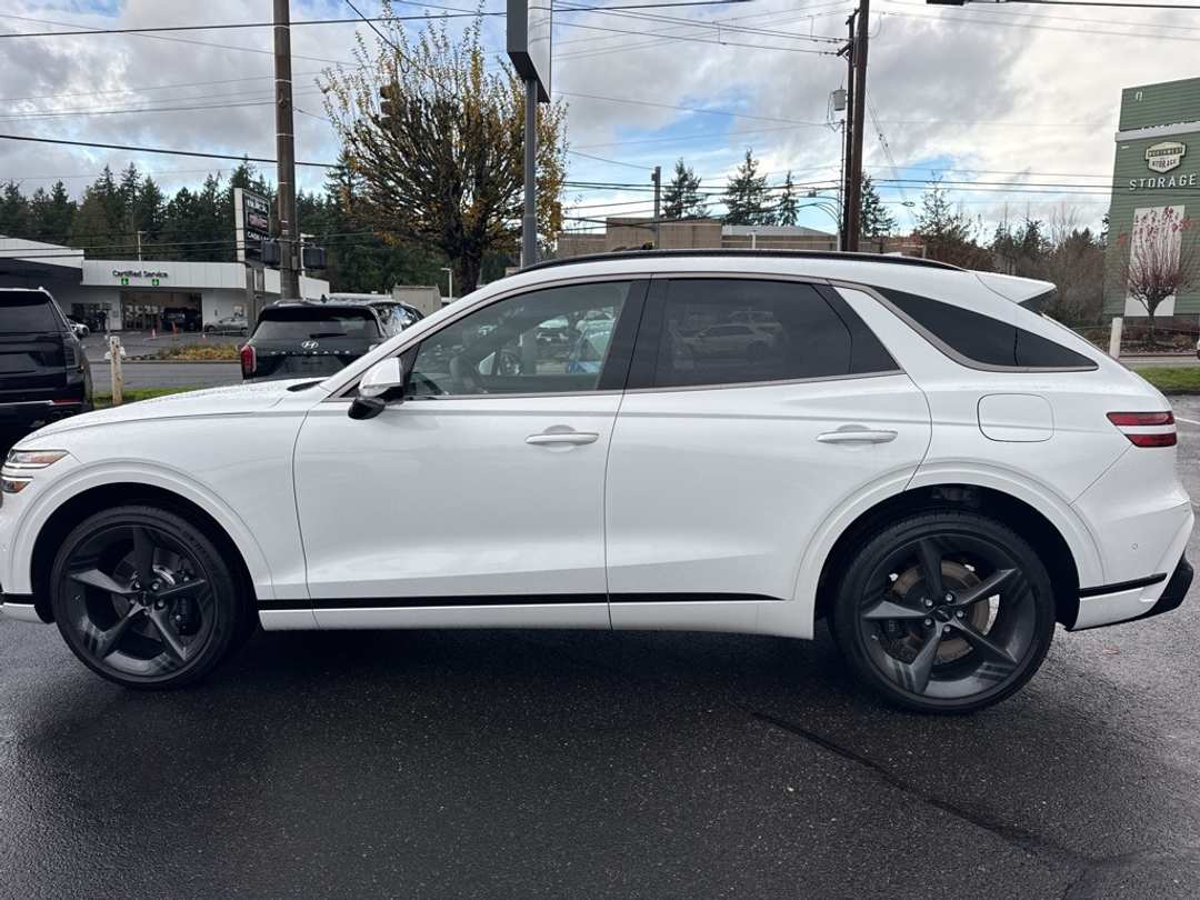 2026 Genesis Gv70 3.5T Sport Prestige - Image 4