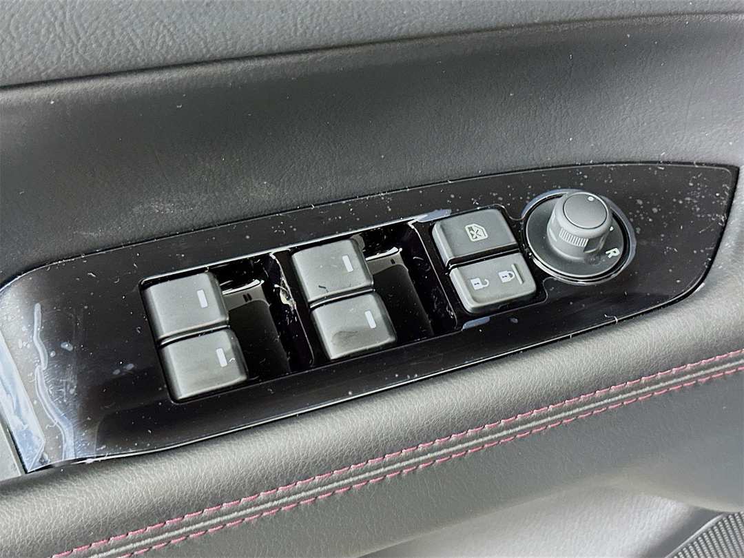 2025 MAZDA CX-5 2.5 S Carbon Edition - Image 18