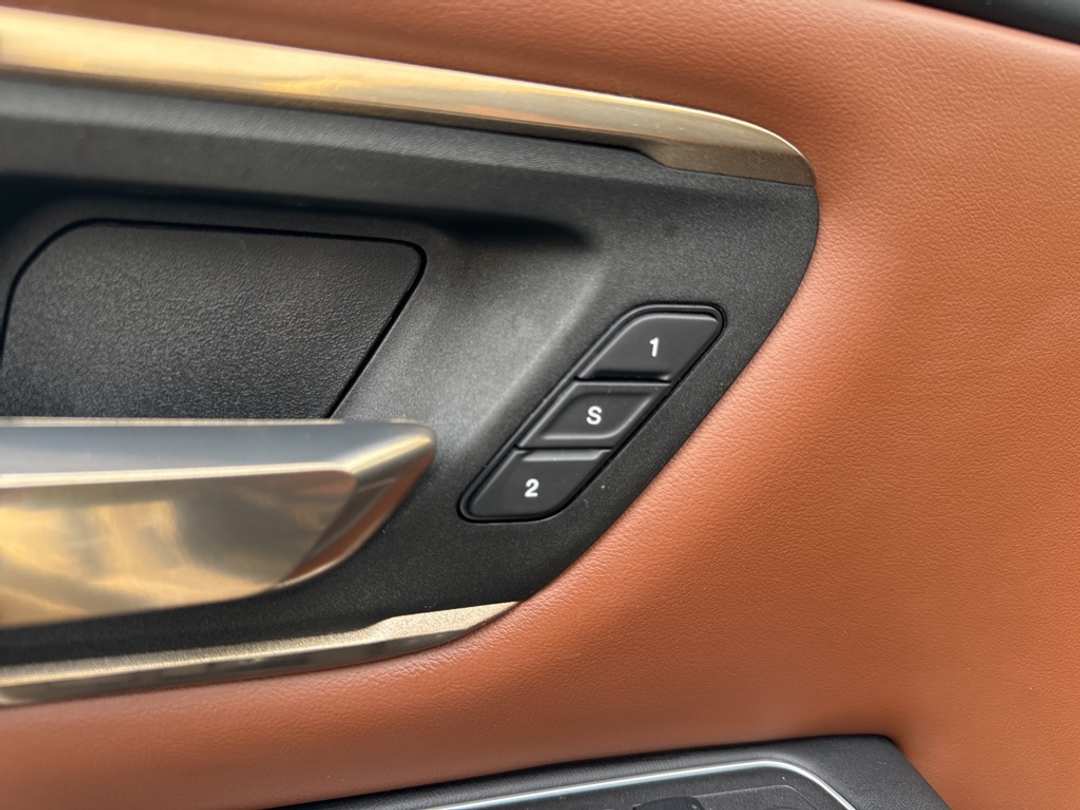 2022 Ram 1500 Laramie Longhorn - Image 18