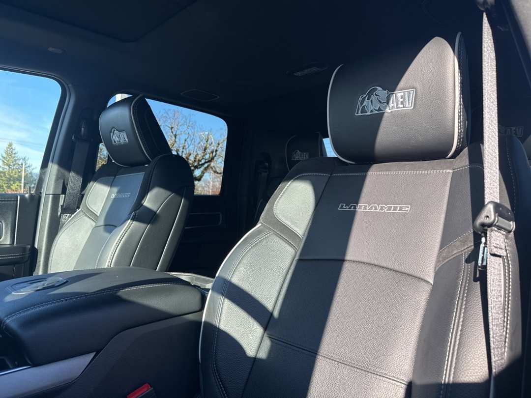 2026 Ram 2500 Laramie - Image 14