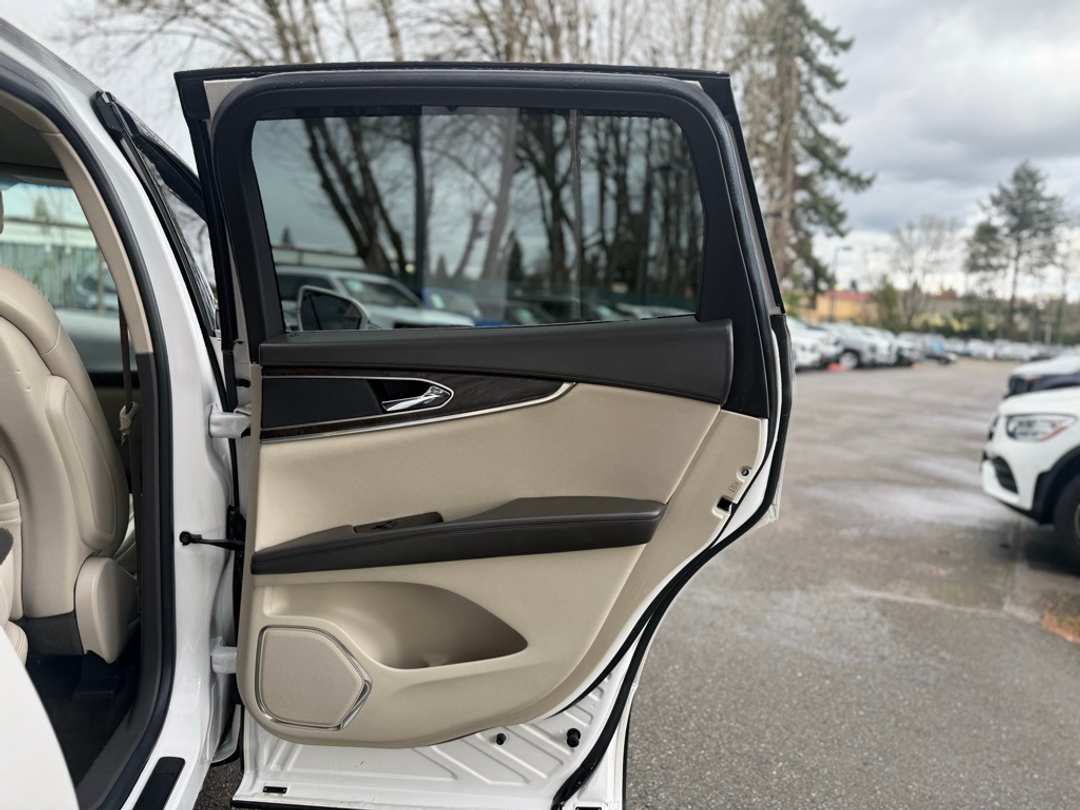 2018 Lincoln Mkx Reserve - Image 16