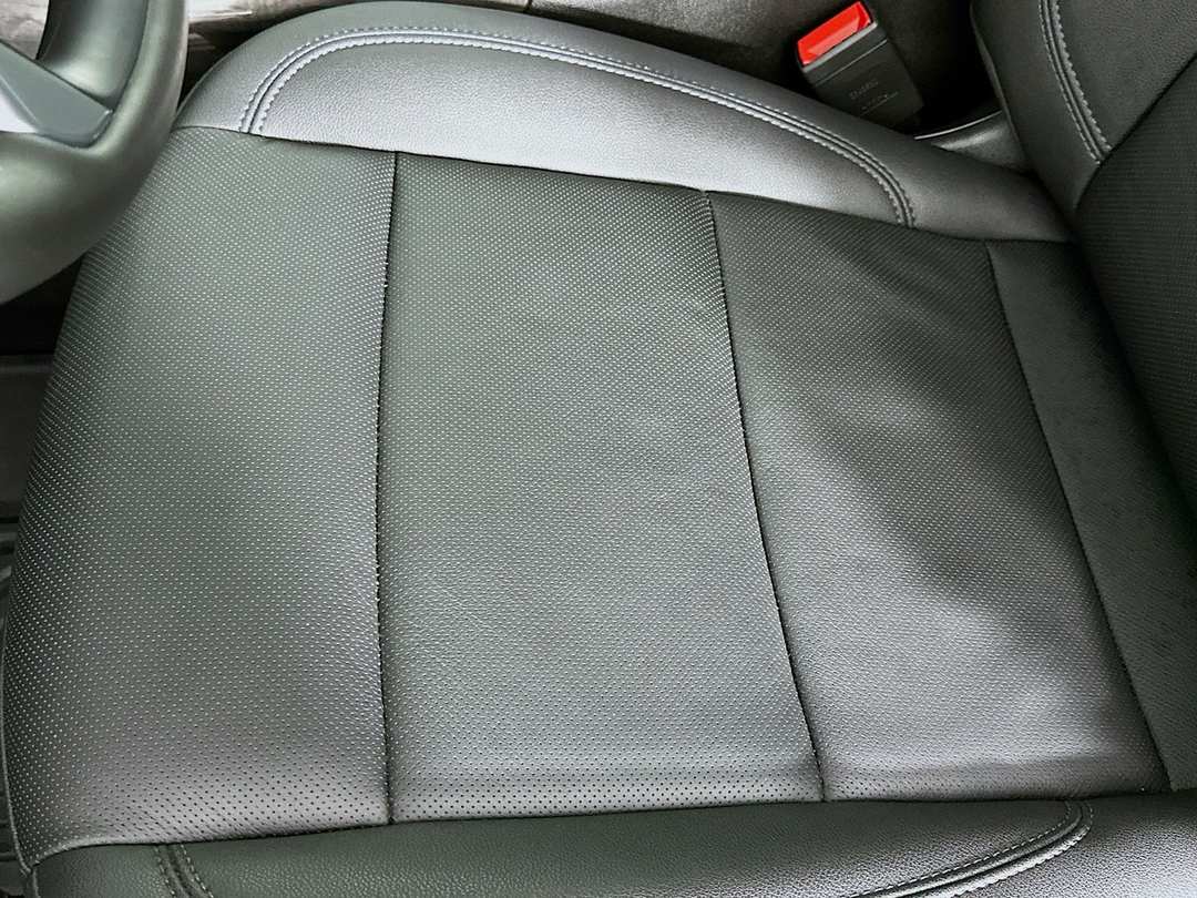 2025 Chevrolet Silverado 3500Hd LTZ - Image 21