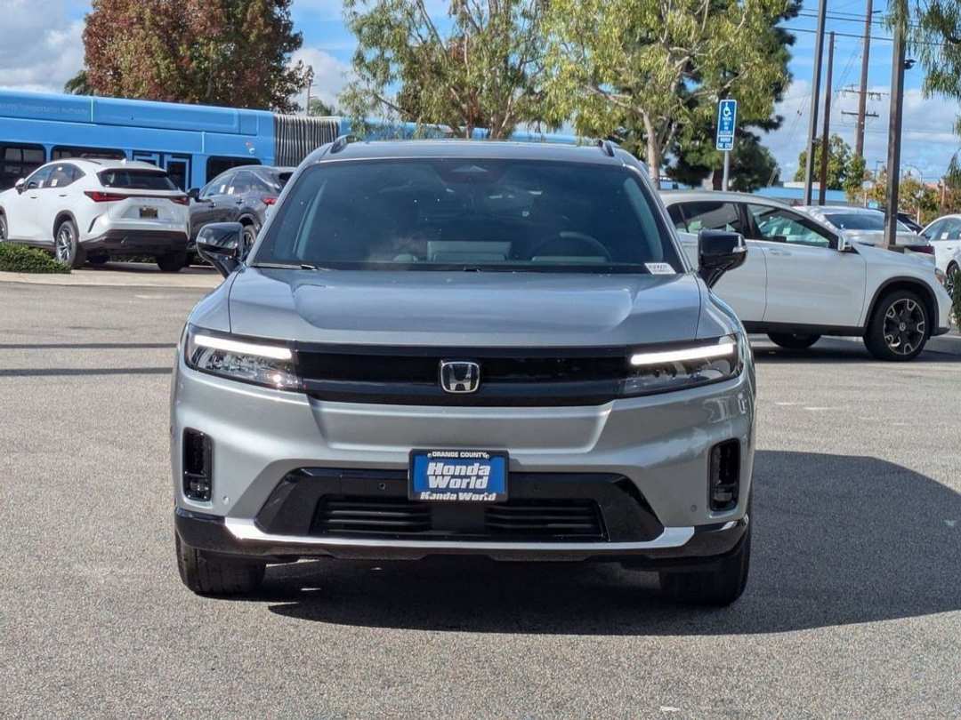 2026 Honda Prologue Touring - Image 3