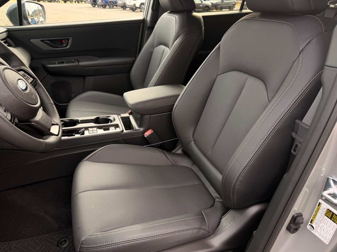 2026 Subaru Outback Limited - Image 14