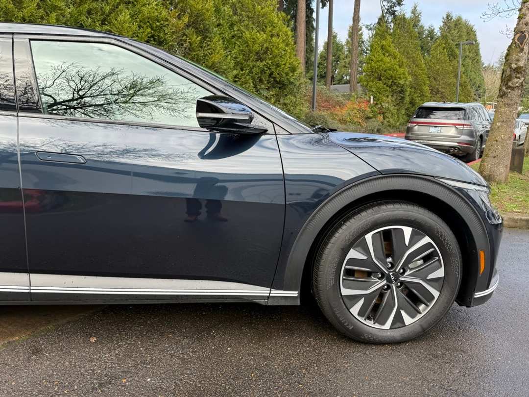 2024 Kia Ev6 Light - Image 14