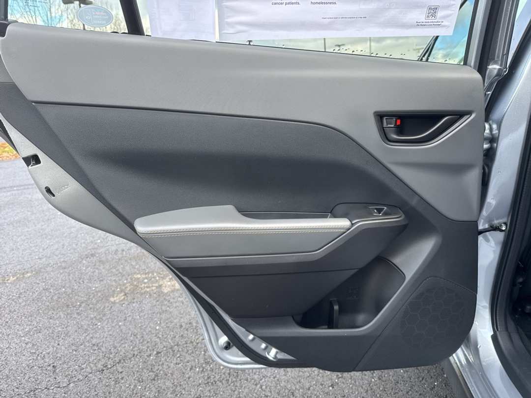 2026 Subaru Crosstrek Wilderness - Image 16