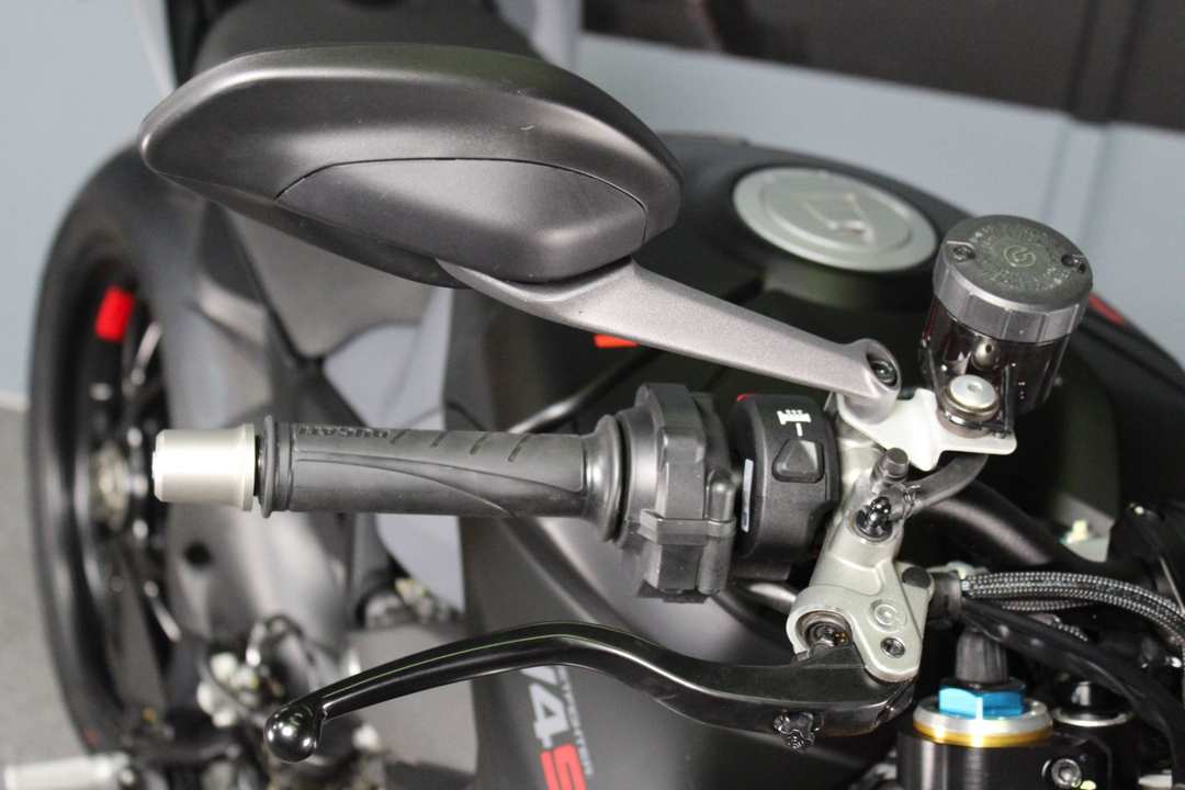 2024 Ducati Streetfighter V4 S - Image 11
