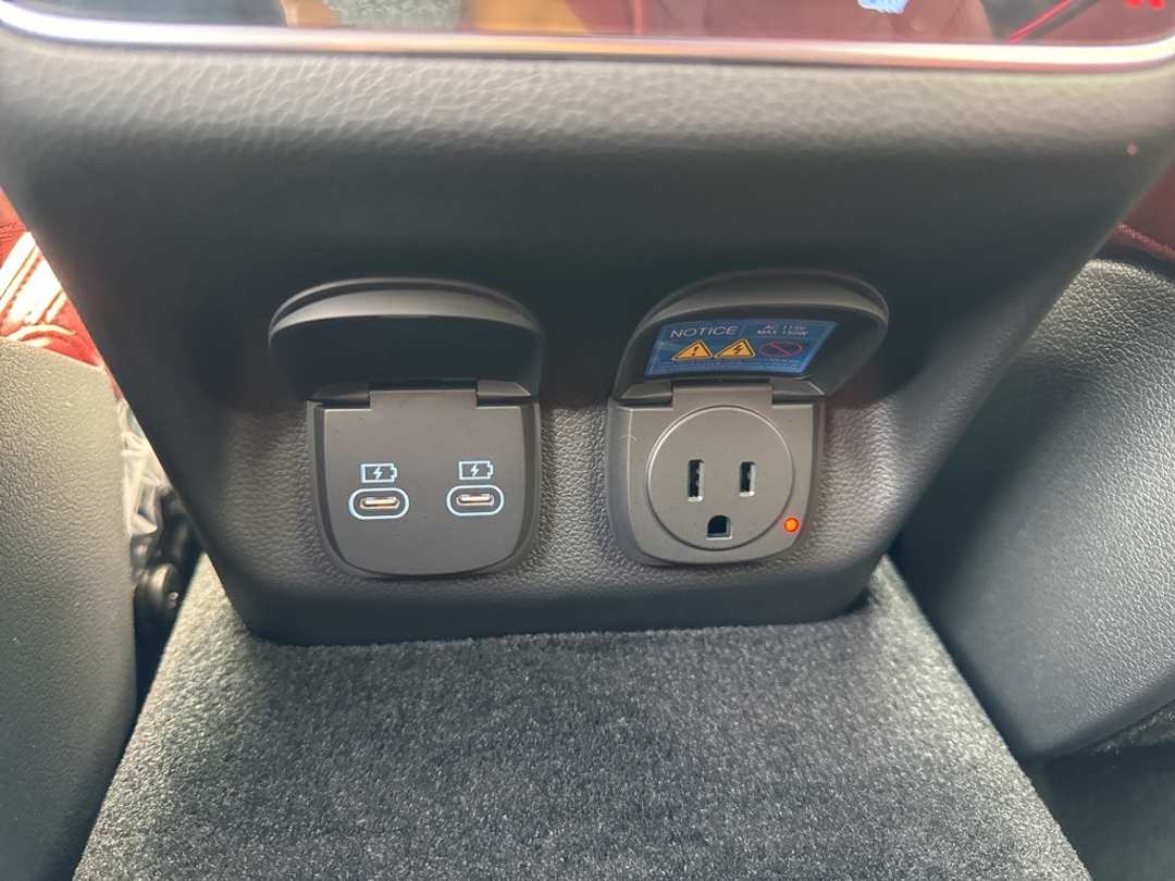 2026 Genesis Gv70 3.5T Sport Prestige - Image 48