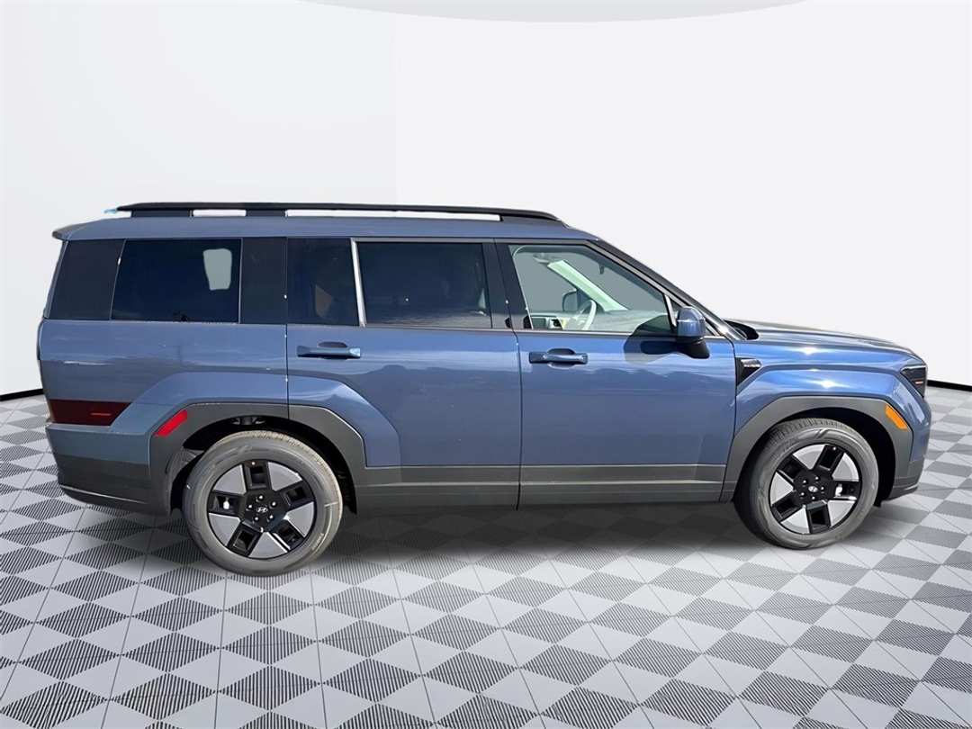 2026 Hyundai Santa Fe SEL - Image 5