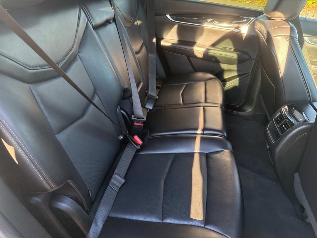 2023 Cadillac Xt5 Premium Luxury - Image 23