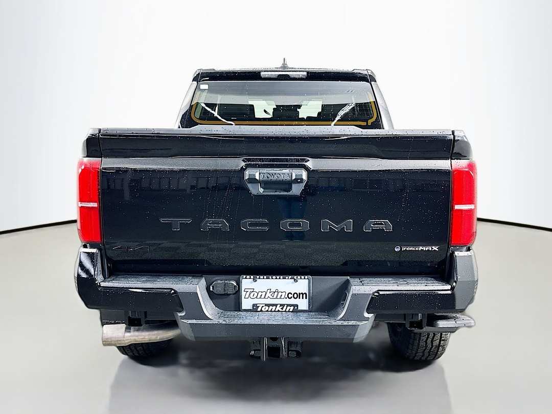 2026 Toyota Tacoma TRD Off Road - Image 6