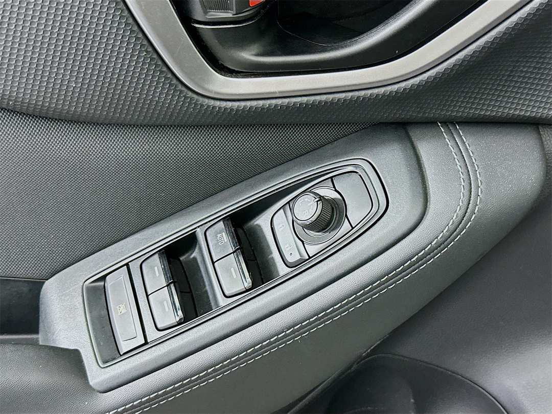 2020 Subaru Forester Base - Image 17