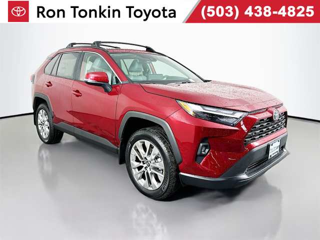 2025 Toyota Rav4 XLE Premium