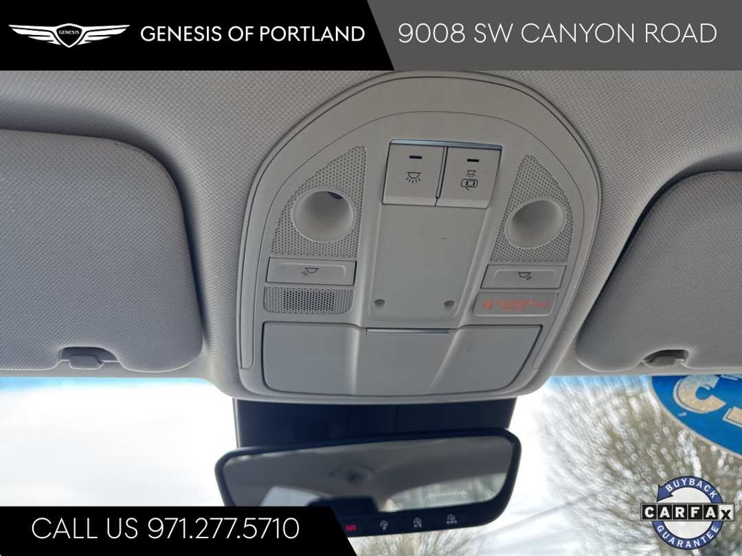 2023 Genesis G70 2.0T - Image 26