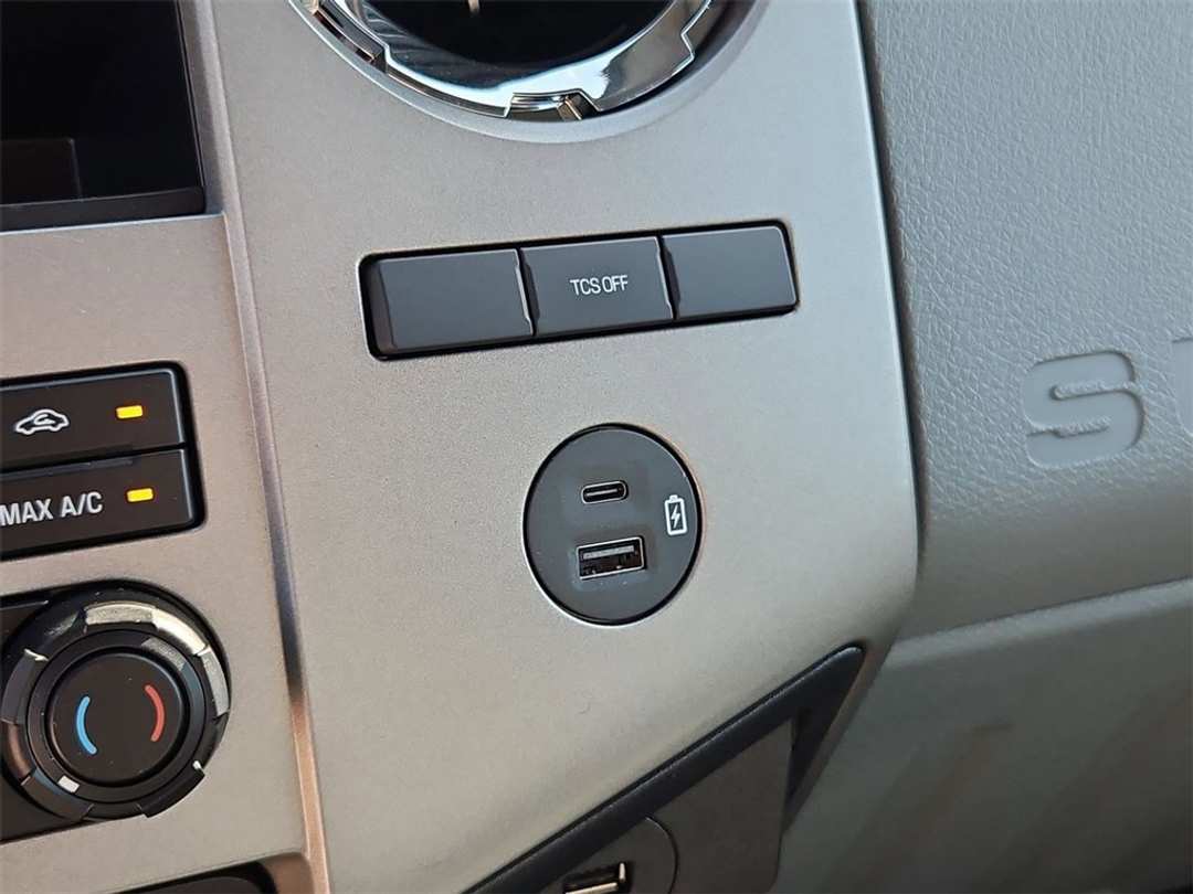 2026 Ford F-750Sd Base - Image 24