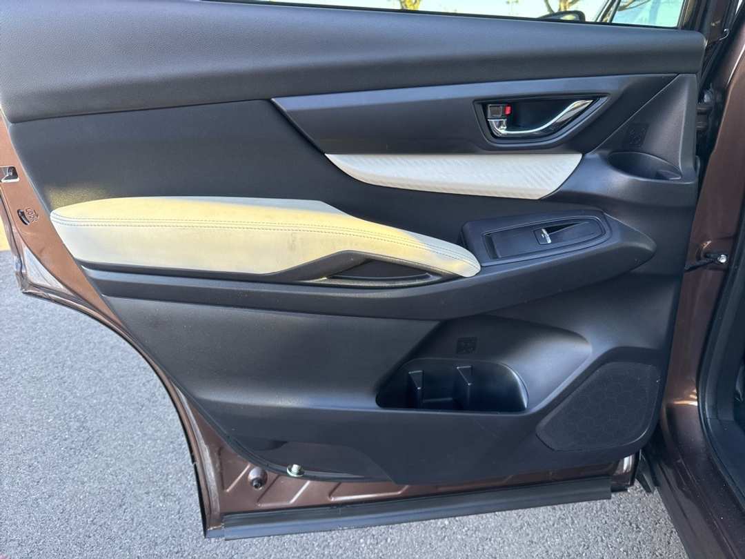 2019 Subaru Ascent Premium - Image 16