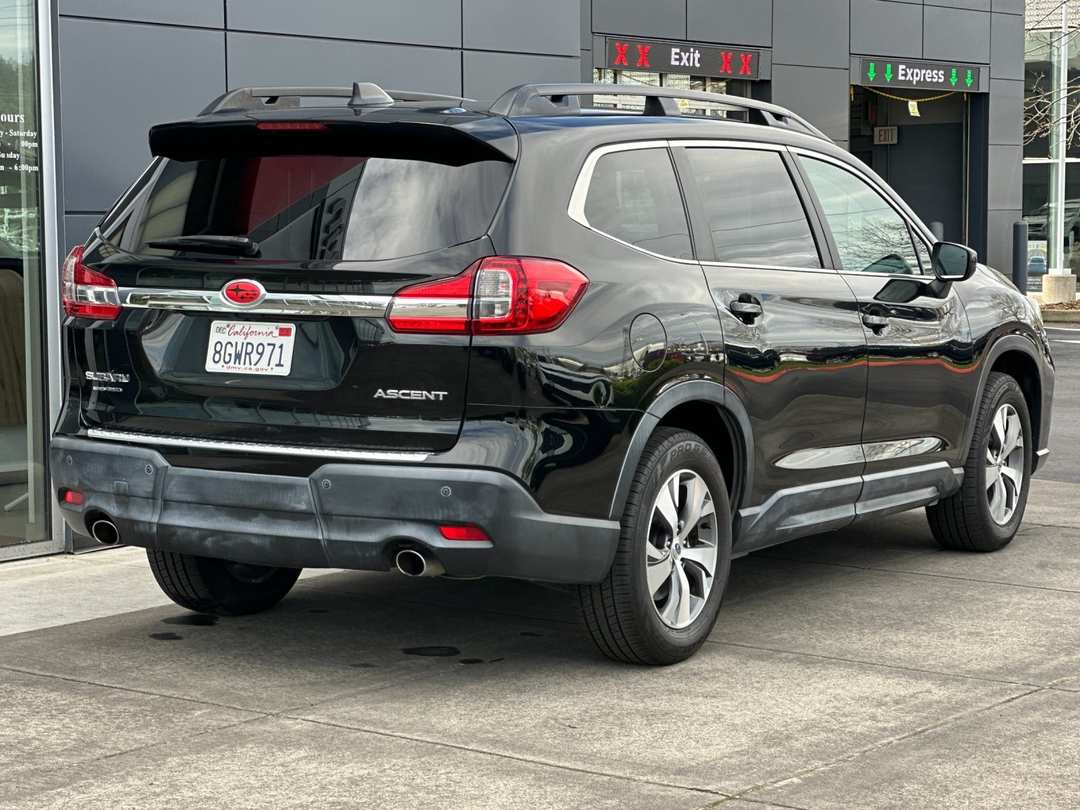 2019 Subaru Ascent Premium - Image 3