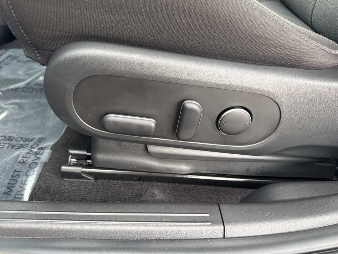 2024 Hyundai Ioniq 5 SEL - Image 16