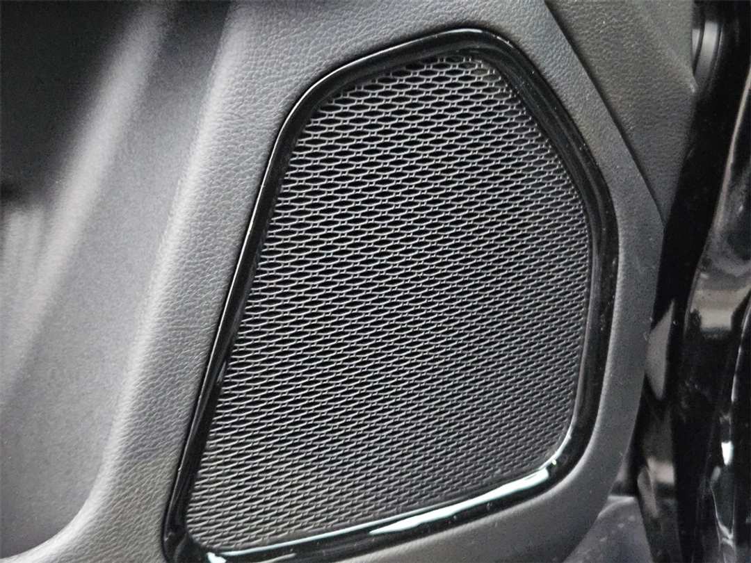 2026 Jeep Compass Latitude - Image 12