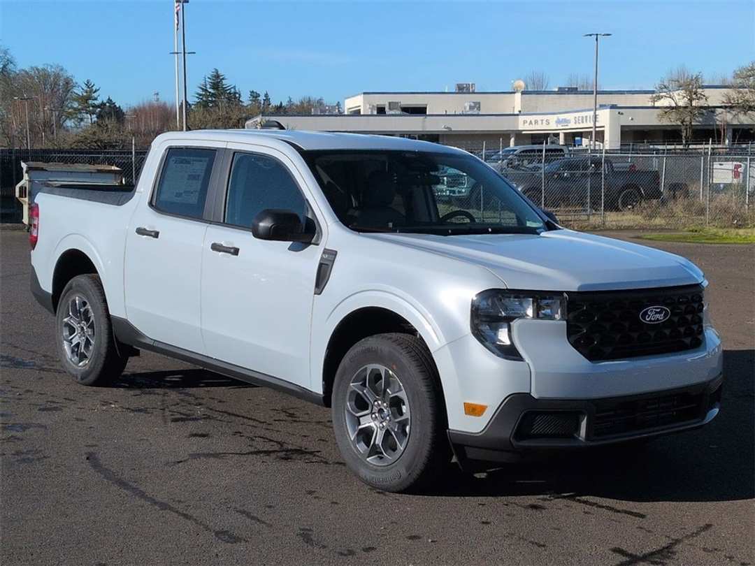 2026 Ford Maverick XLT - Image 7