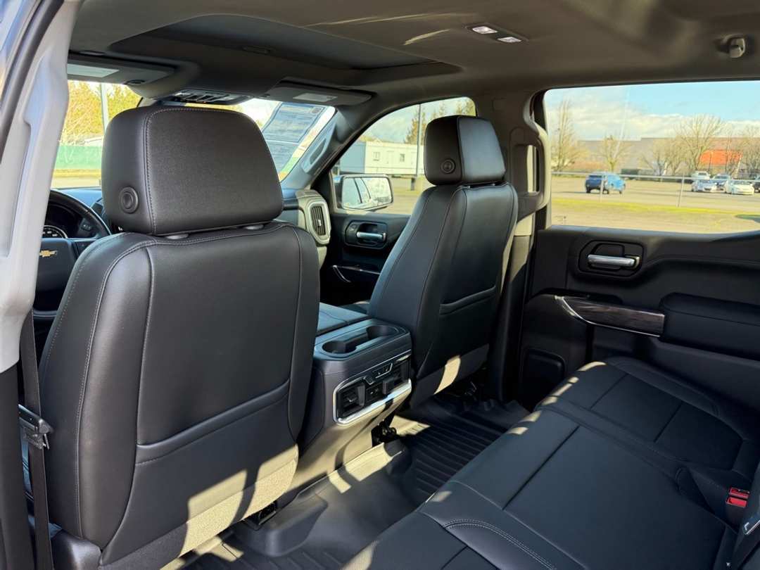 2020 Chevrolet Silverado 1500 LTZ - Image 34