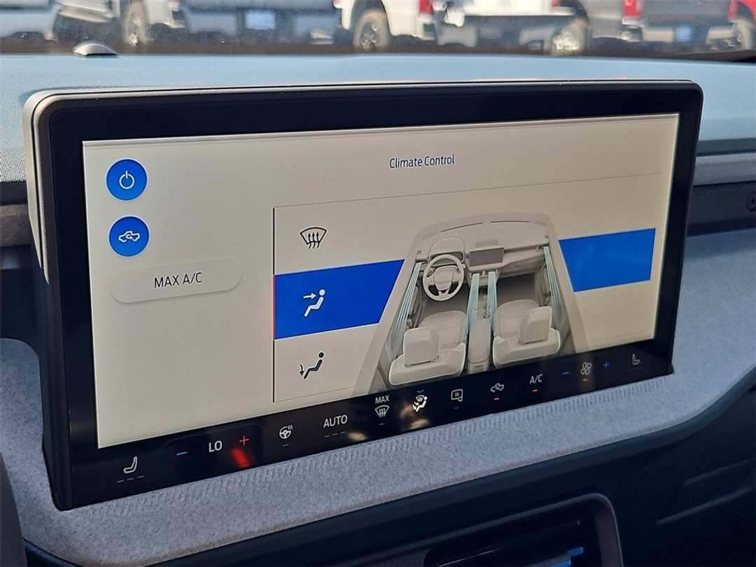 2025 Ford Maverick XLT - Image 21