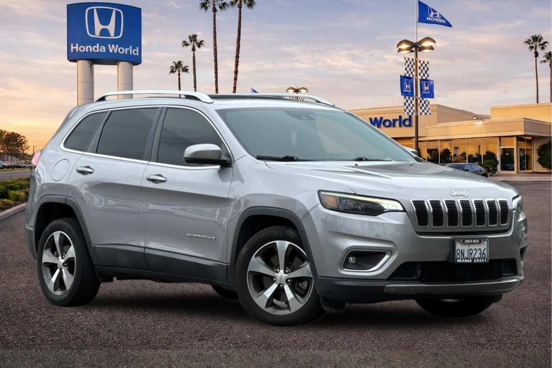 2019 Jeep Cherokee Limited - Image 2