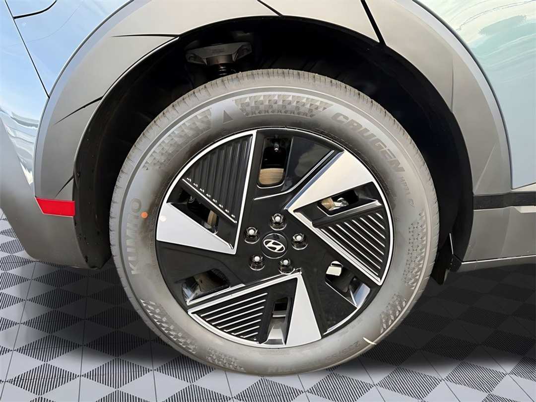 2026 Hyundai Ioniq 5 SEL - Image 9