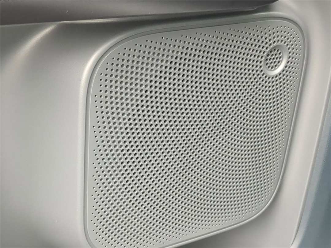 2026 Ford Maverick XL - Image 11