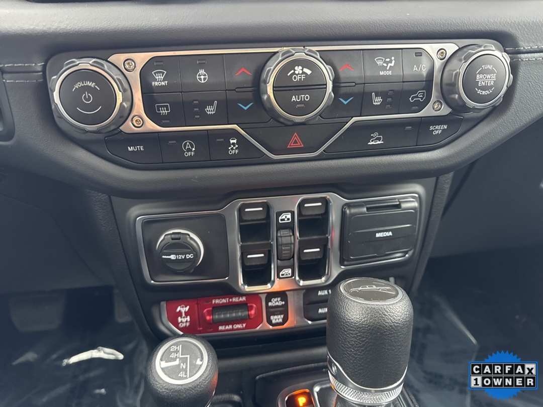 2025 Jeep Gladiator Rubicon - Image 23