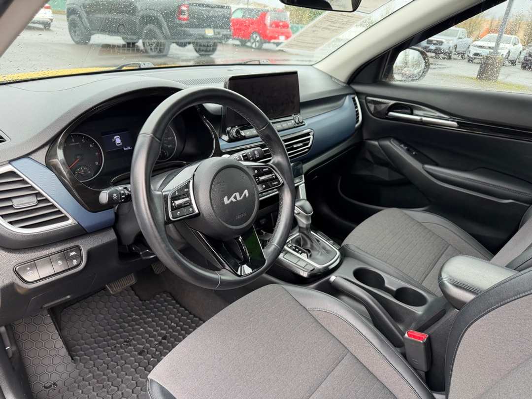 2022 Kia Seltos S - Image 17