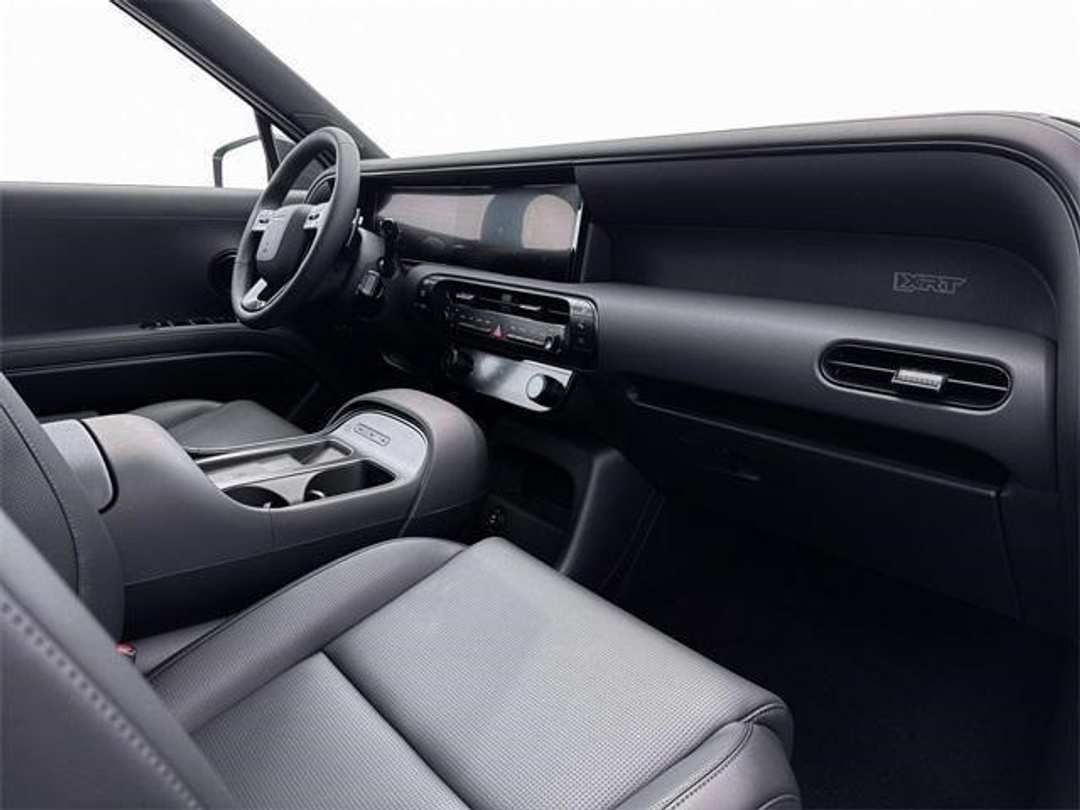 2026 Hyundai Palisade XRT Pro - Image 15
