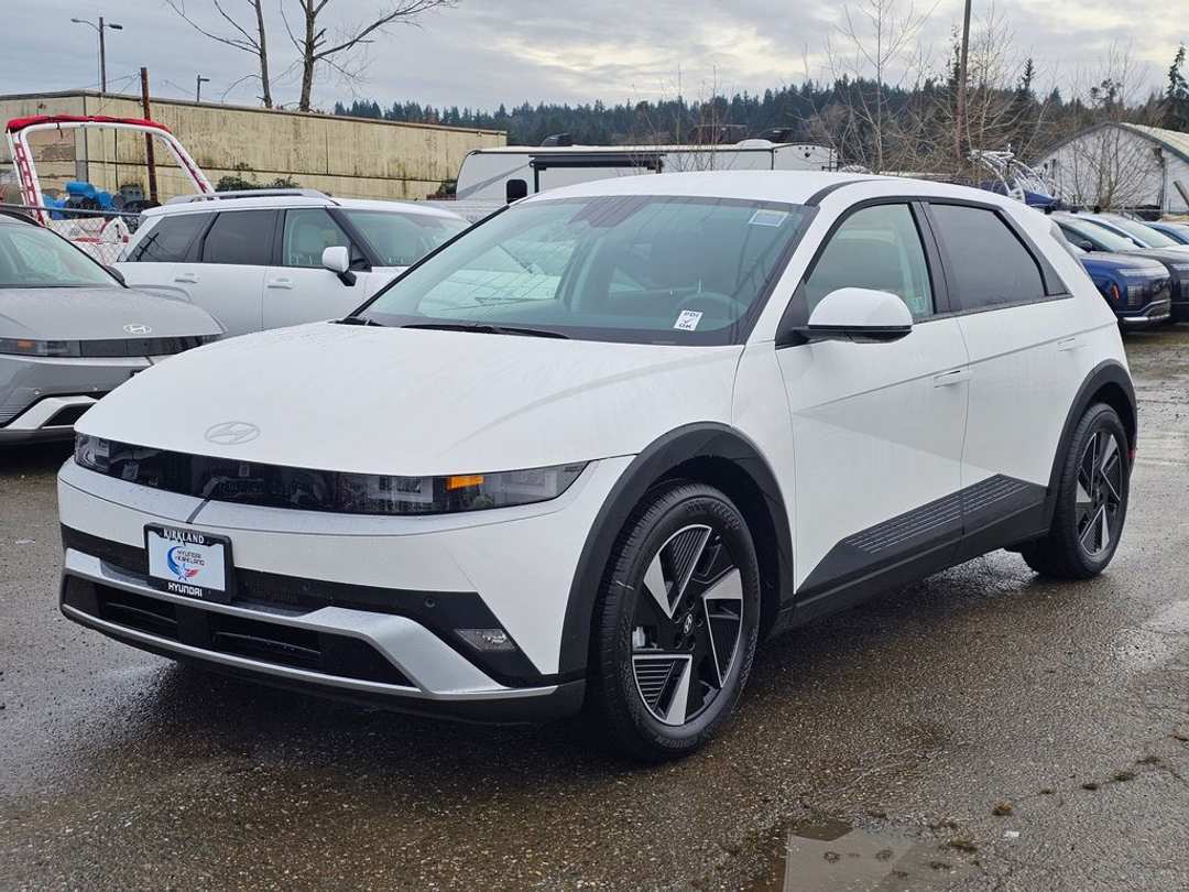 2026 Hyundai Ioniq 5 SE - Image 3