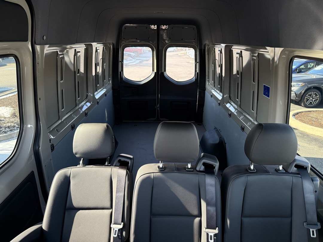 2026 Mercedes-Benz Sprinter 2500 Cargo 170 WB - Image 49
