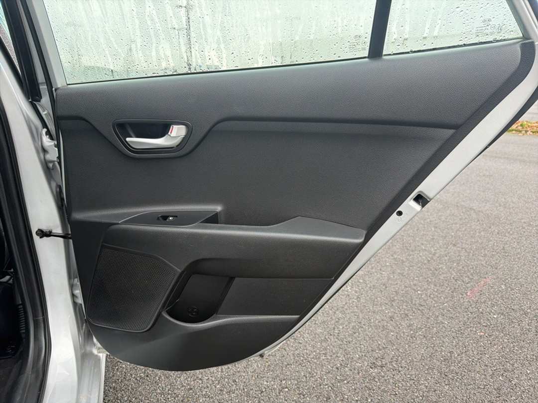 2021 Kia Rio LX - Image 19