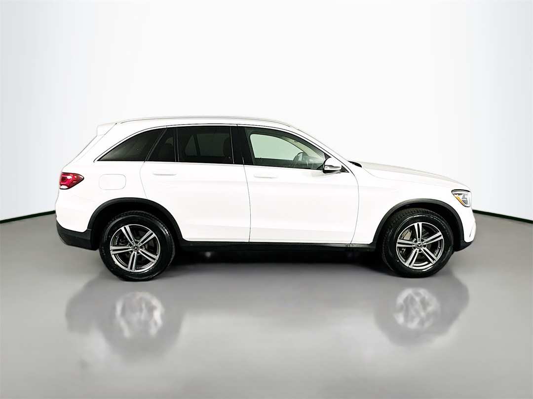 2020 Mercedes-Benz GLC GLC 300 - Image 8
