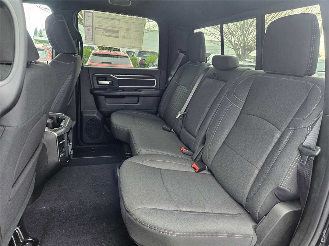 2026 Ram 3500 Big Horn - Image 28