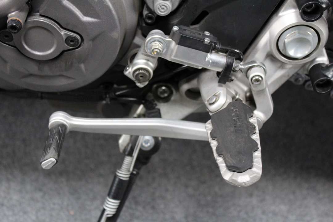 2022 Ducati Hypermotard 950 - Image 13