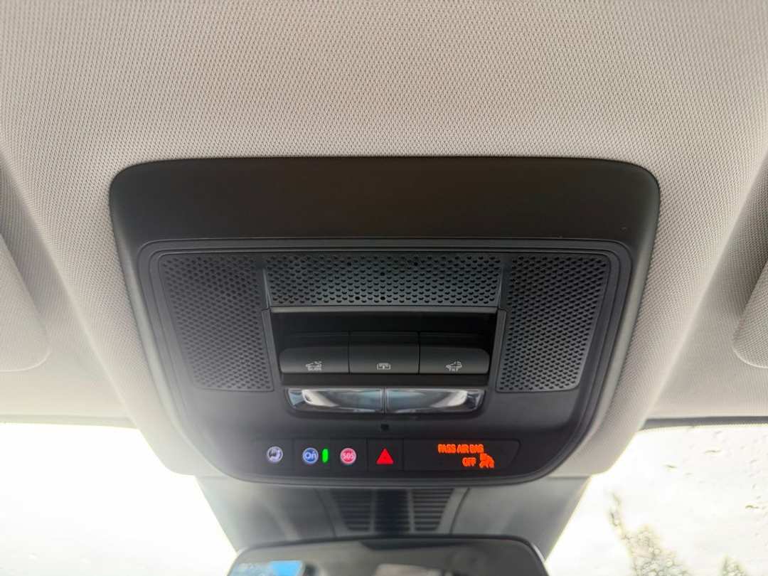 2026 Honda Prologue Touring - Image 28