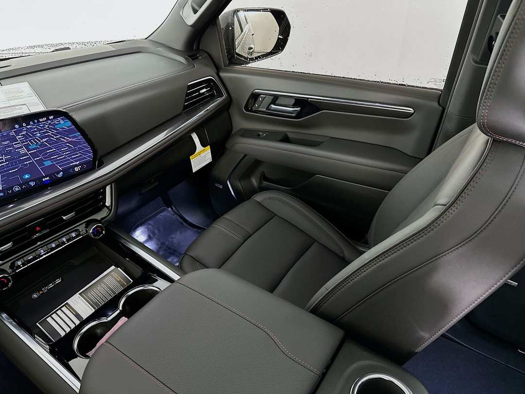 2026 Chevrolet Suburban RST - Image 25