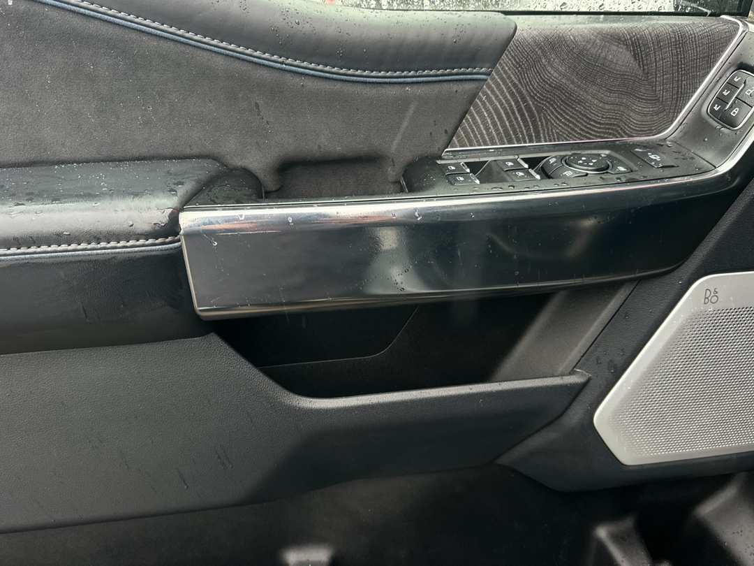 2025 Ford F-350Sd Platinum - Image 10