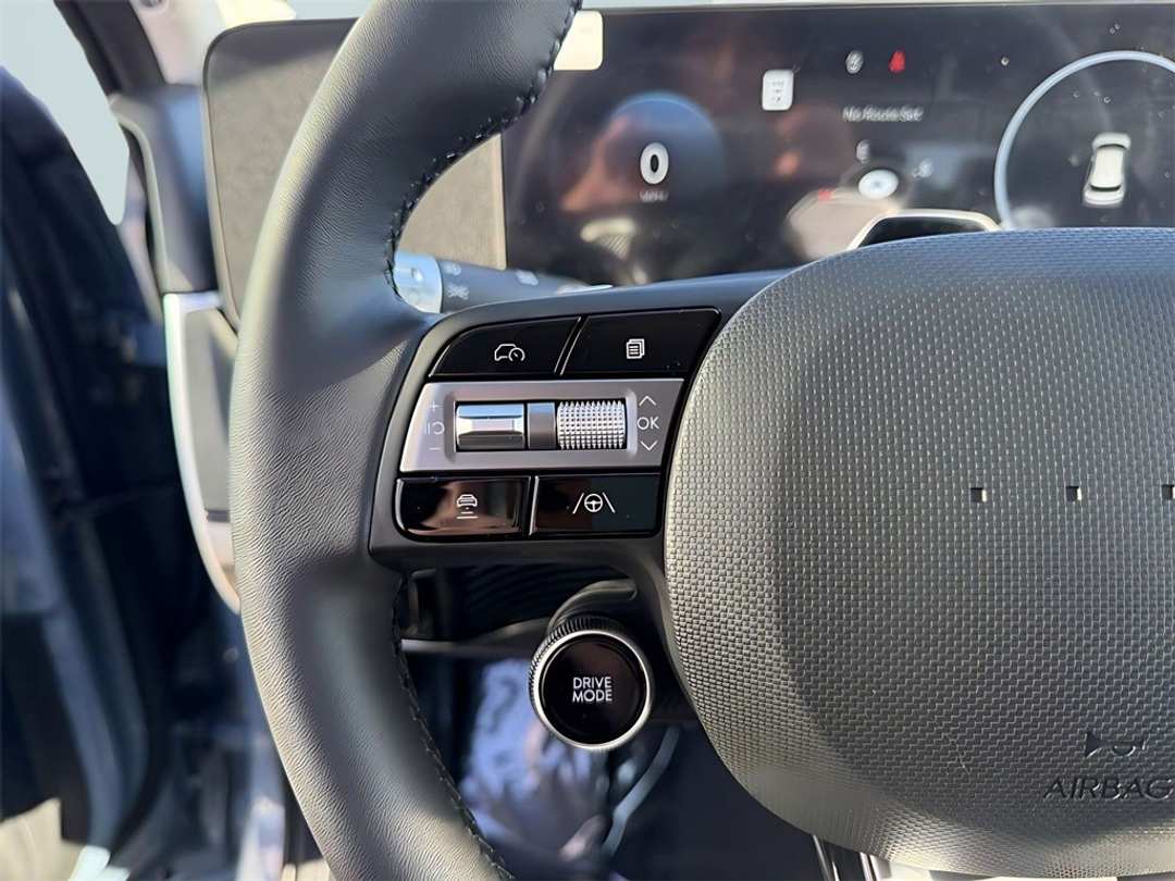 2026 Hyundai Ioniq 5 SEL - Image 16